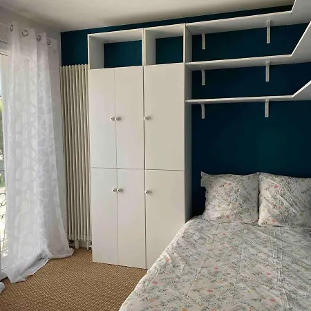 La Jarnacaise Apartment *